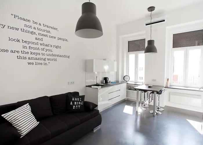 Mini Loft Design - With Sauna Budapesta